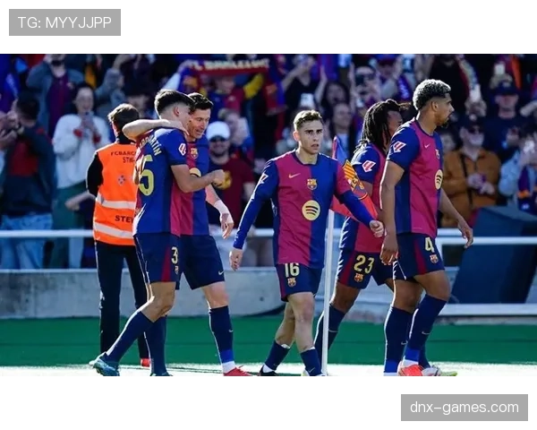 西甲新人奖项揭晓，新星闪耀赛场，未来潜力无限