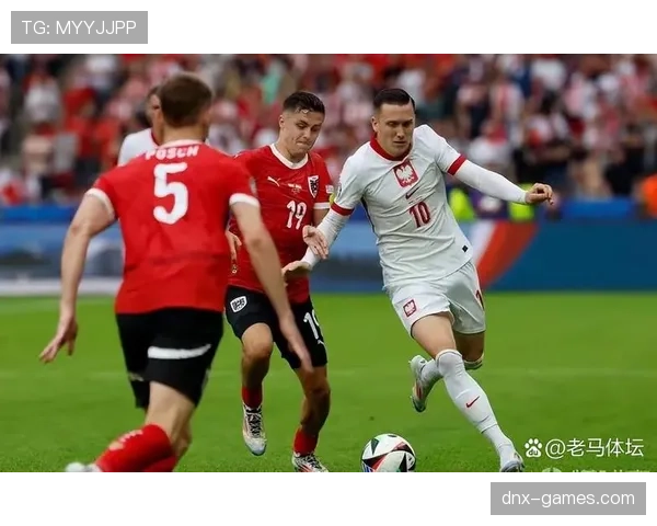 莱万多夫斯基职业生涯再添遗憾：辉煌背后难掩未竟之梦