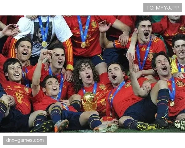 足球冠军竞猜：各路豪强本赛季夺冠形势分析