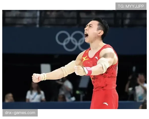 邹敬园训练场戴着能买一套房的表，感觉我们不是同一个世界
